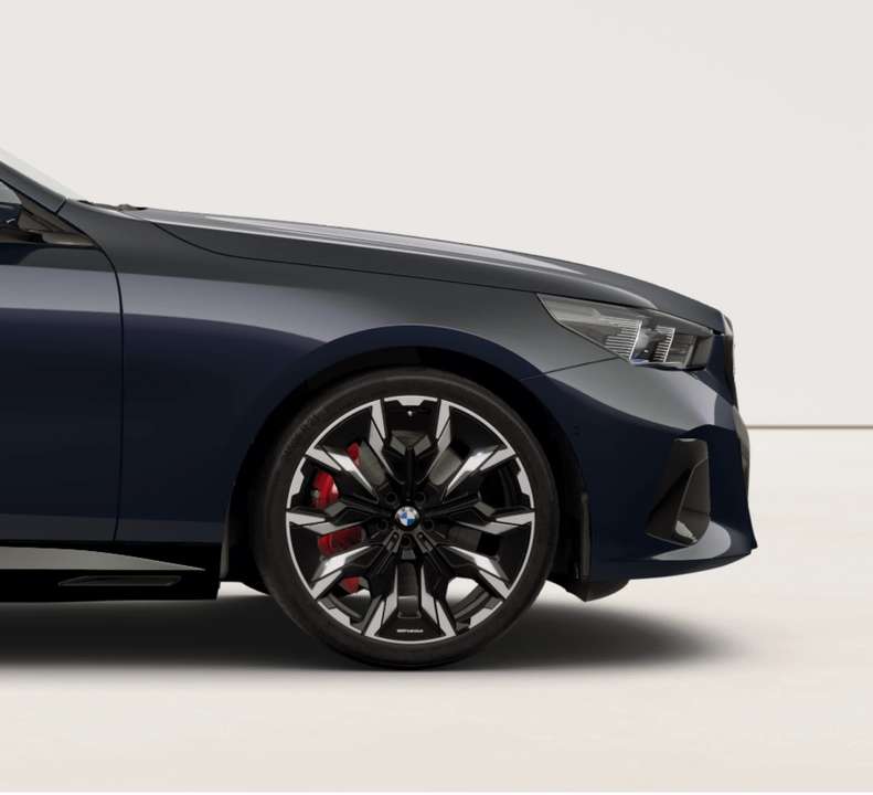 BMW 550 - Imagem 9
