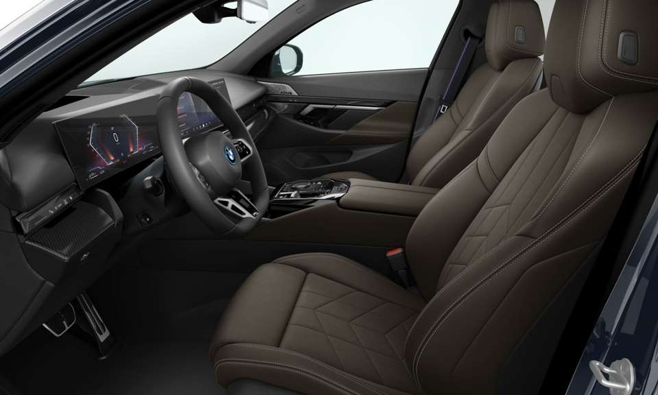 BMW 550 - Imagem 14