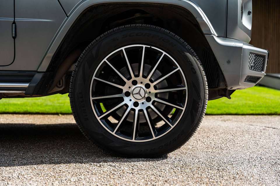 Mercedes-Benz G 500 - Imagem 9