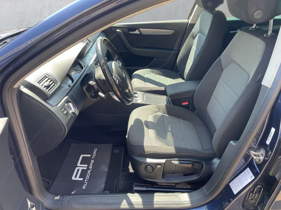 Volkswagen Passat Variant - Imagem 9