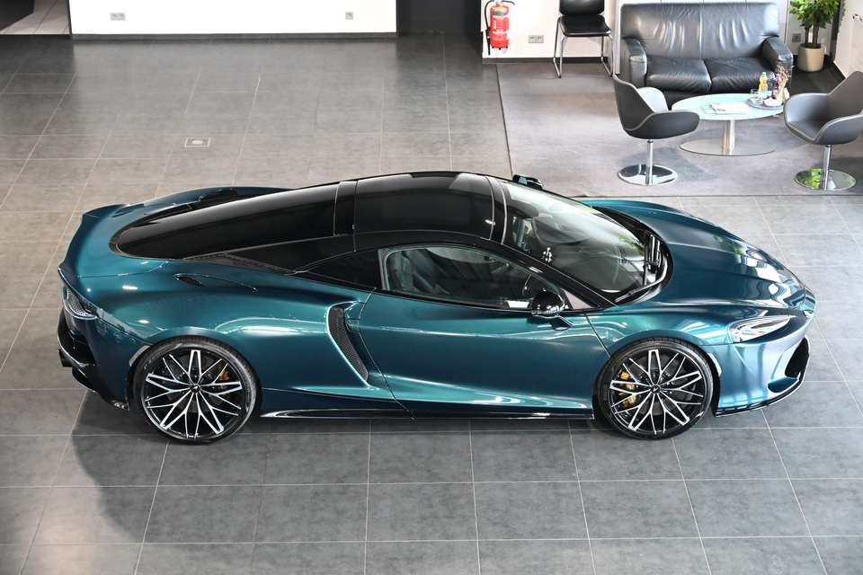 McLaren GT - Imagem 12