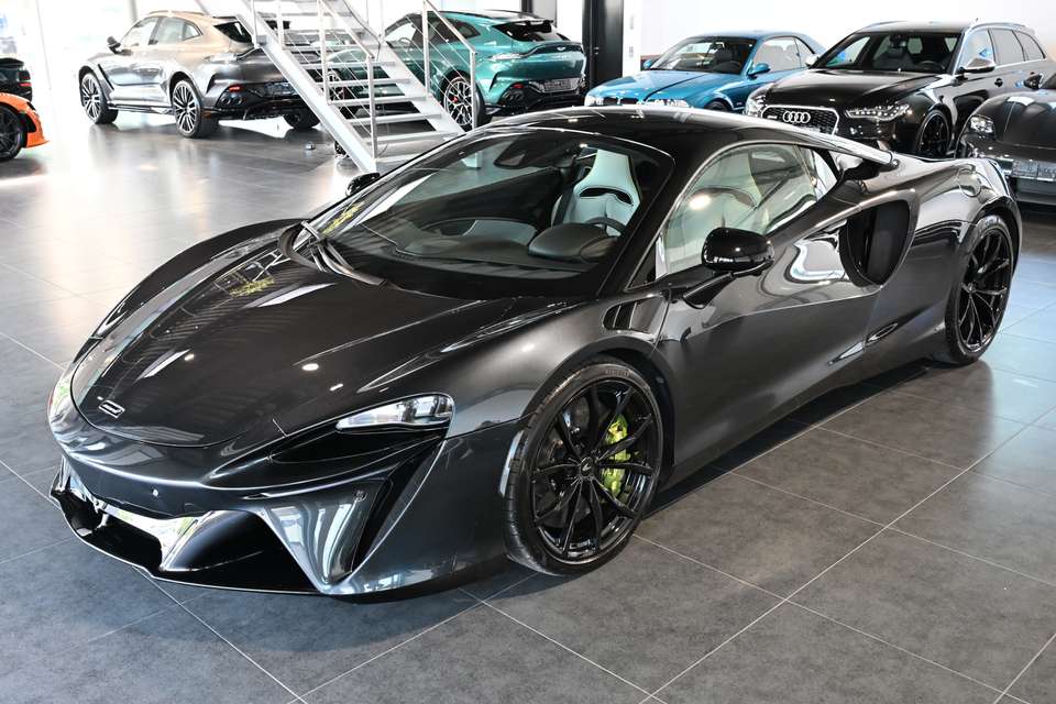 McLaren Artura - Imagem 2