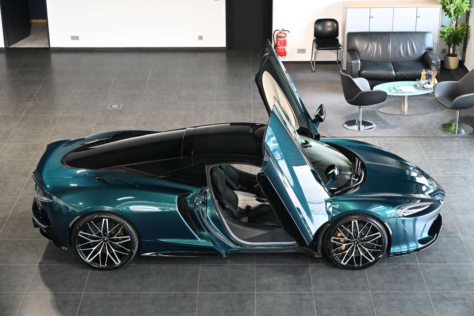 McLaren GT - Imagem 13