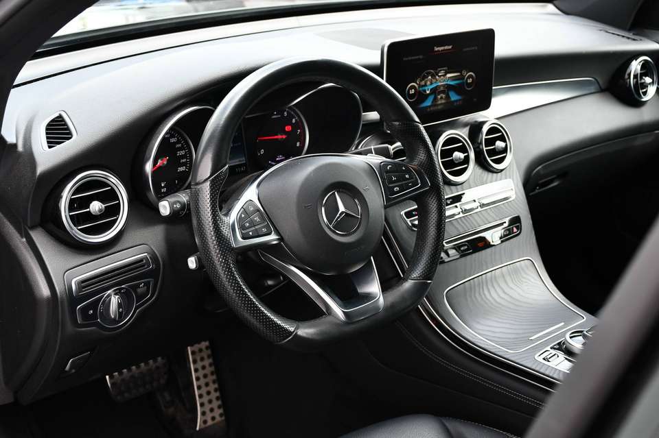 Mercedes-Benz GLC 350 - Imagem 12