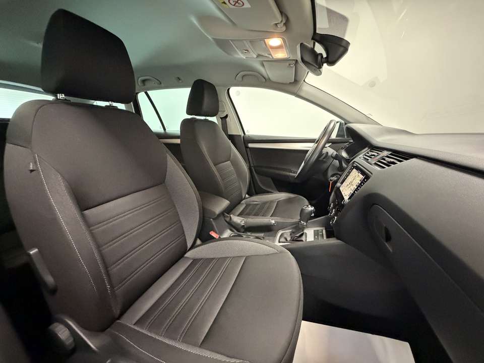 Skoda Octavia - Imagem 11