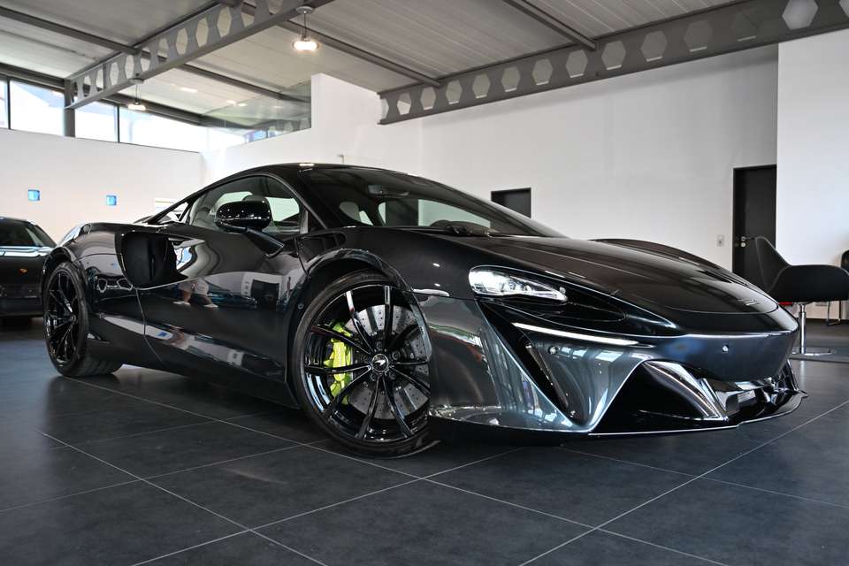 McLaren Artura - Imagem 4