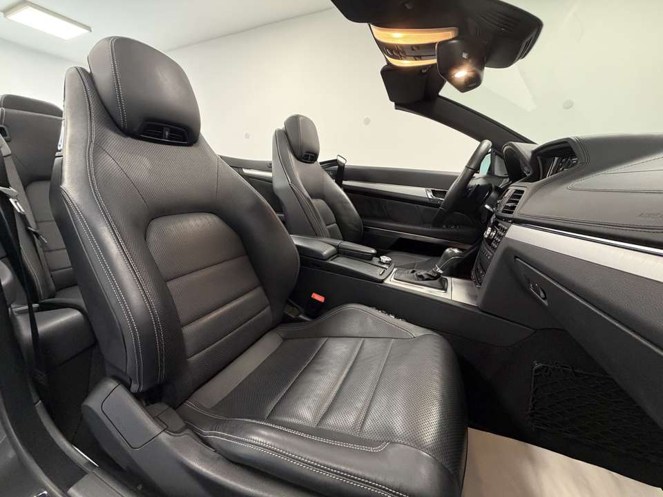 Mercedes-Benz E 500 - Imagem 13