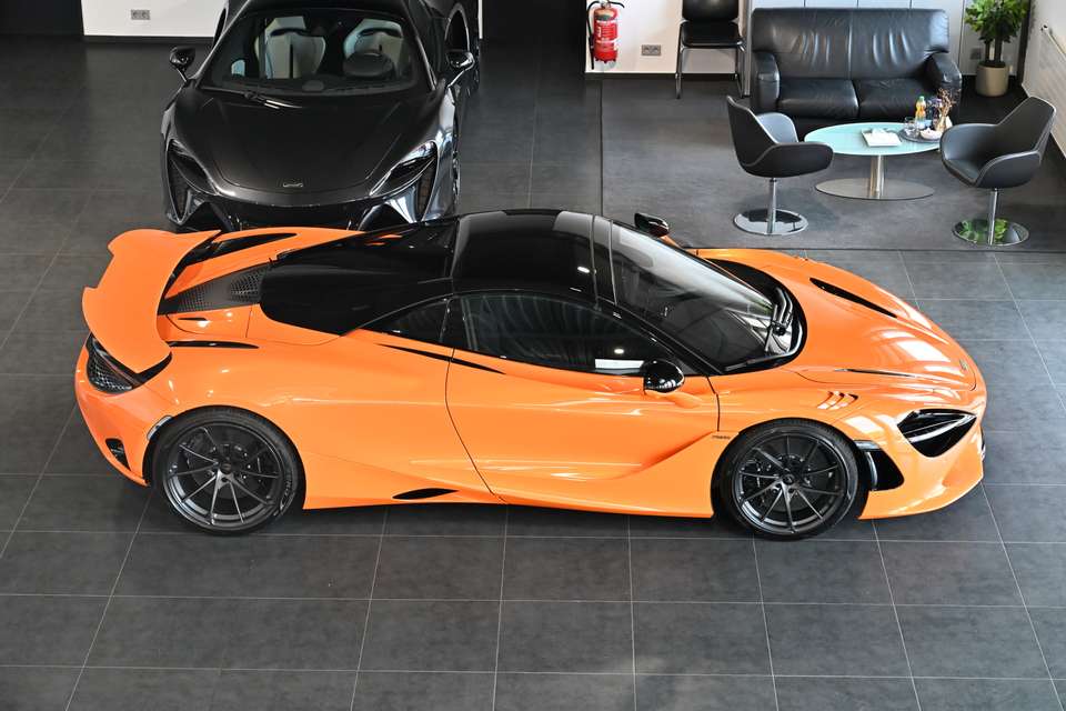 McLaren 750S - Imagem 13