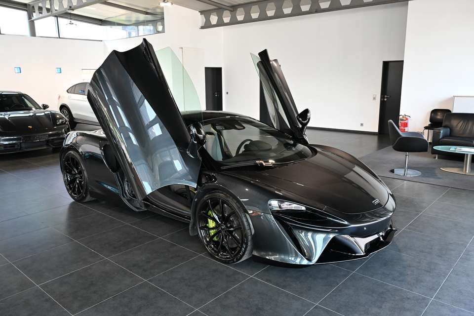 McLaren Artura - Imagem 7