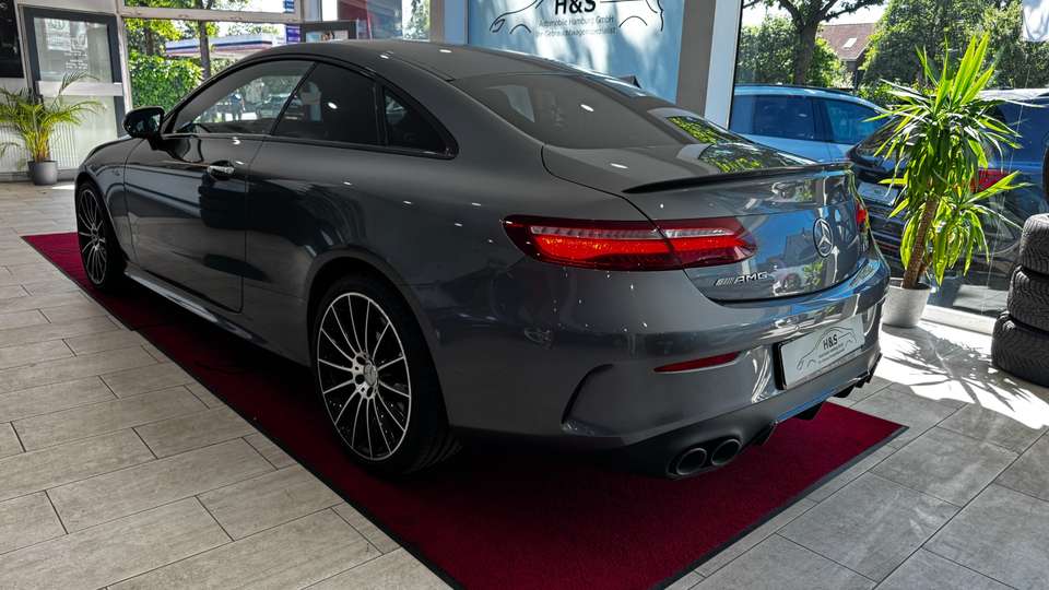 Mercedes-Benz E 53 AMG - Imagem 8