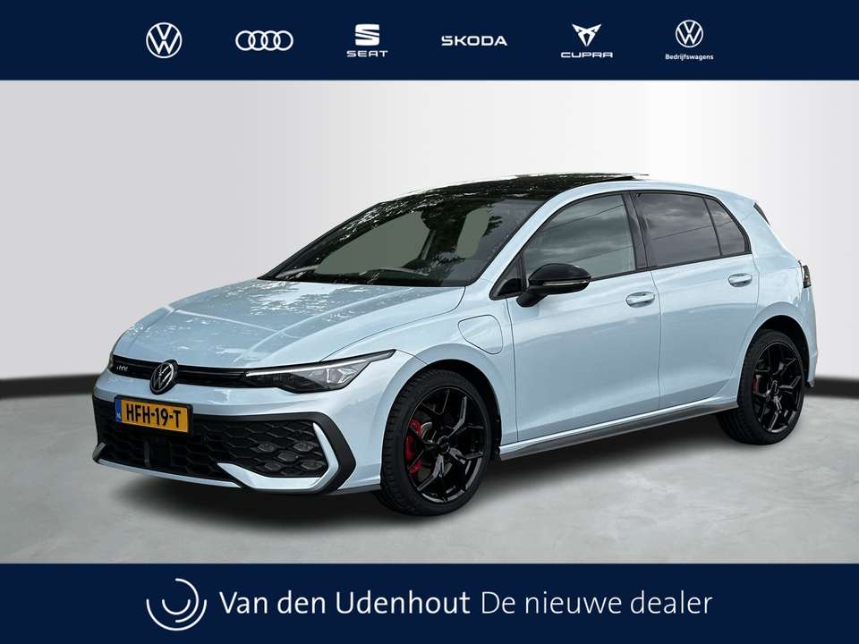 Volkswagen Golf GTE - Imagem 1