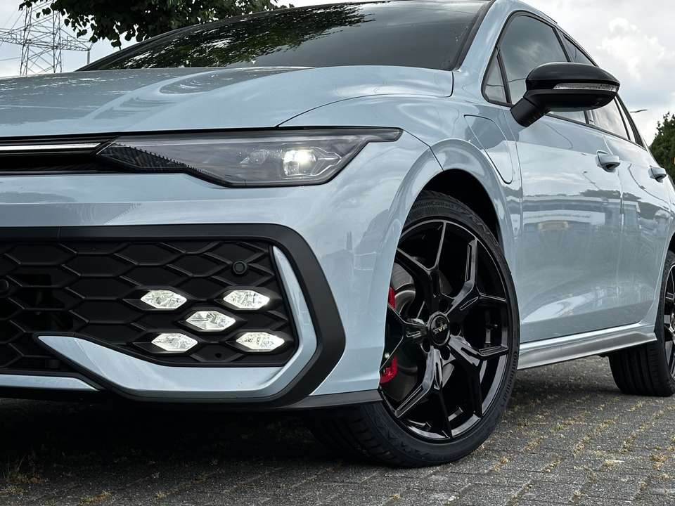 Volkswagen Golf GTE - Imagem 3