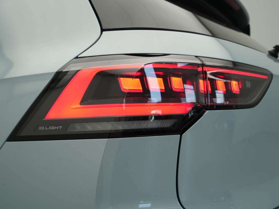 Volkswagen Golf GTE - Imagem 9