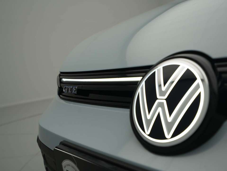 Volkswagen Golf GTE - Imagem 10