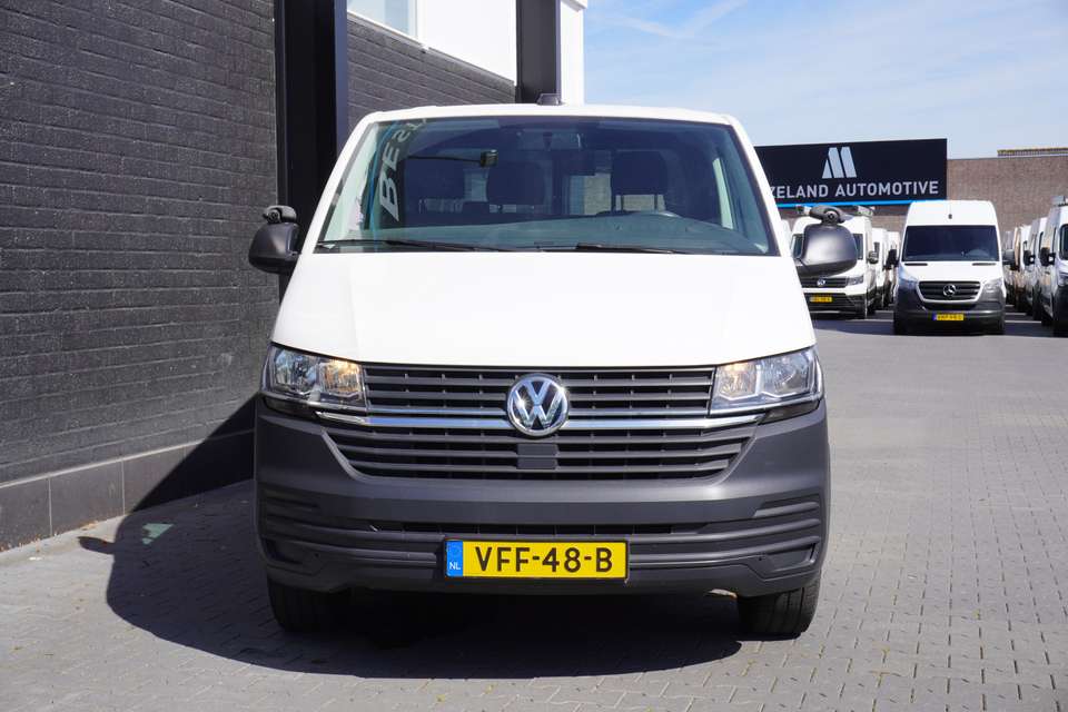 Volkswagen T6.1 Transporter - Imagem 6