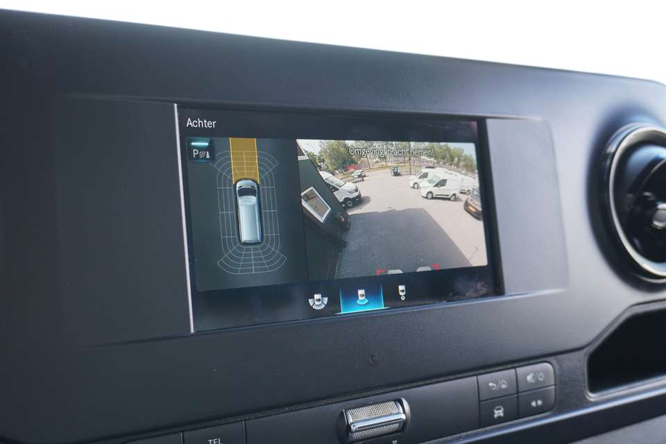 Mercedes-Benz Sprinter - Imagem 12