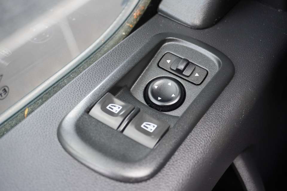 Opel Movano - Imagem 19