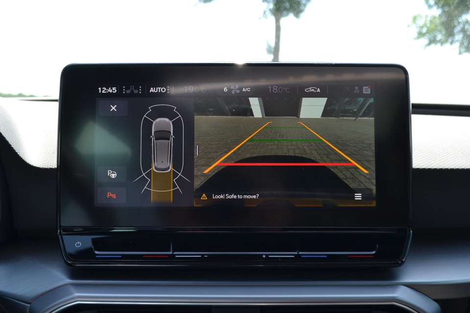 SEAT Leon e-Hybrid - Imagem 13