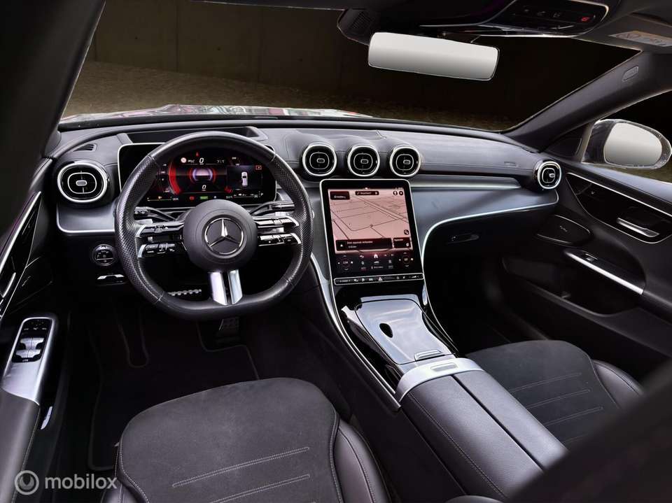 Mercedes-Benz C 300 - Imagem 9