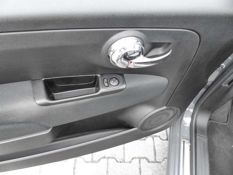Fiat 500C - Imagem 11
