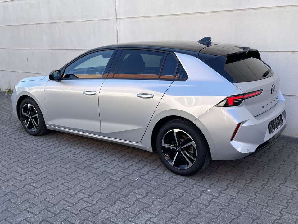 Opel Astra - Imagem 10