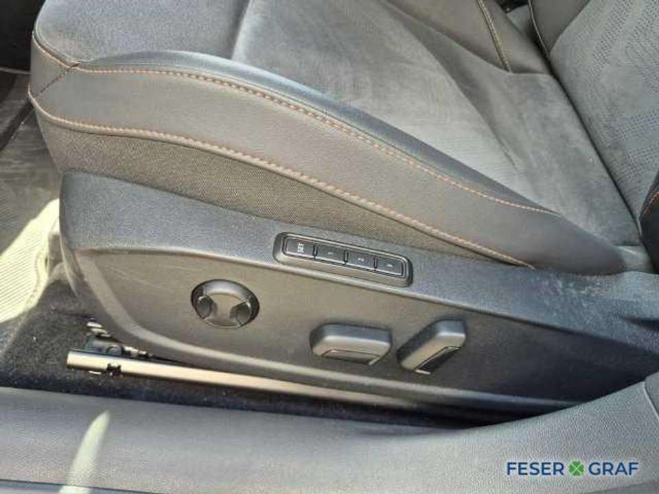 CUPRA Leon - Imagem 11