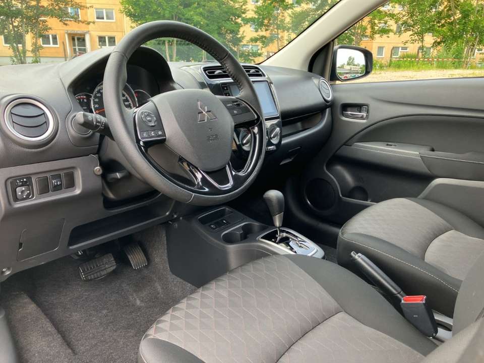 Mitsubishi Space Star - Imagem 10