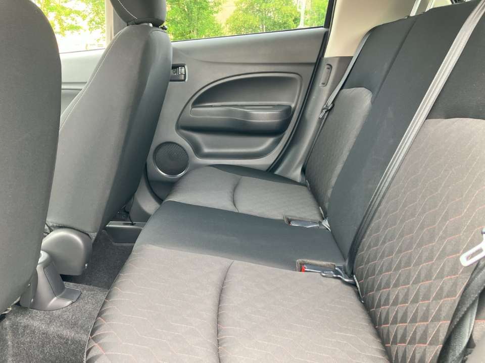 Mitsubishi Space Star - Imagem 11