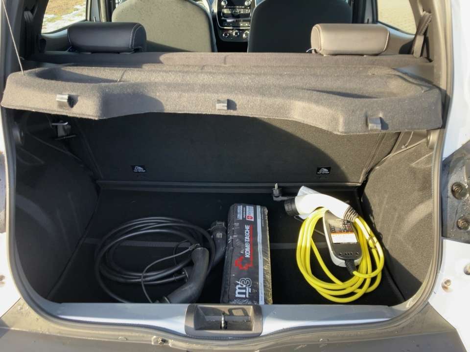 Dacia Spring - Imagem 8