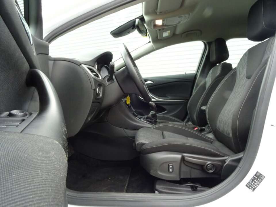 Opel Astra - Imagem 7