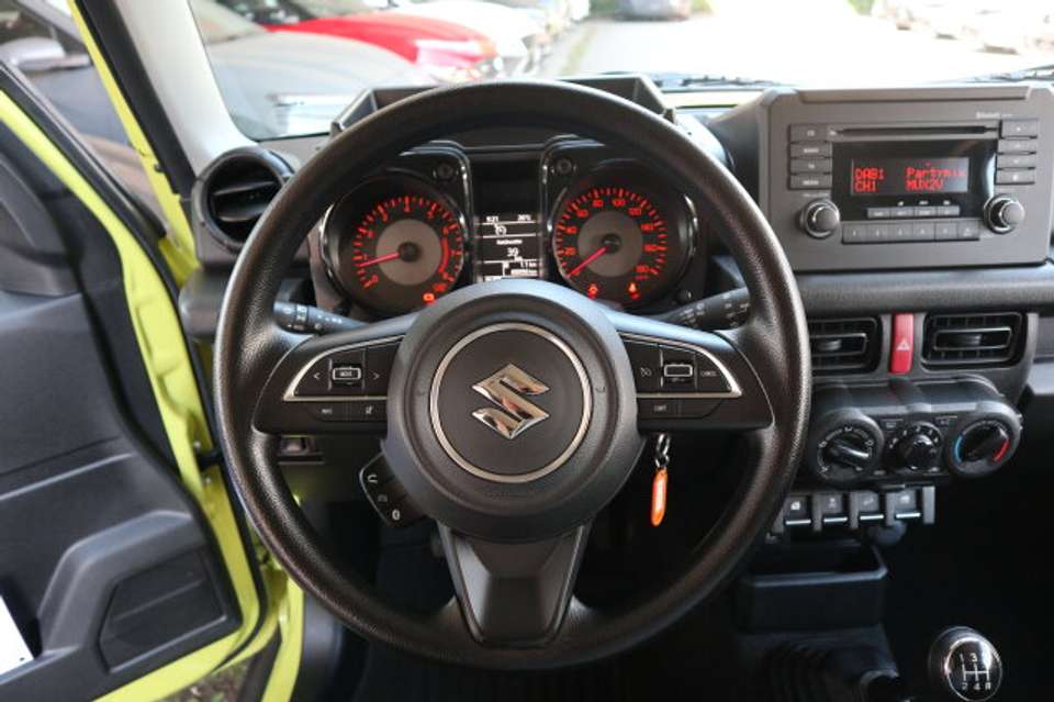 Suzuki Jimny - Imagem 11