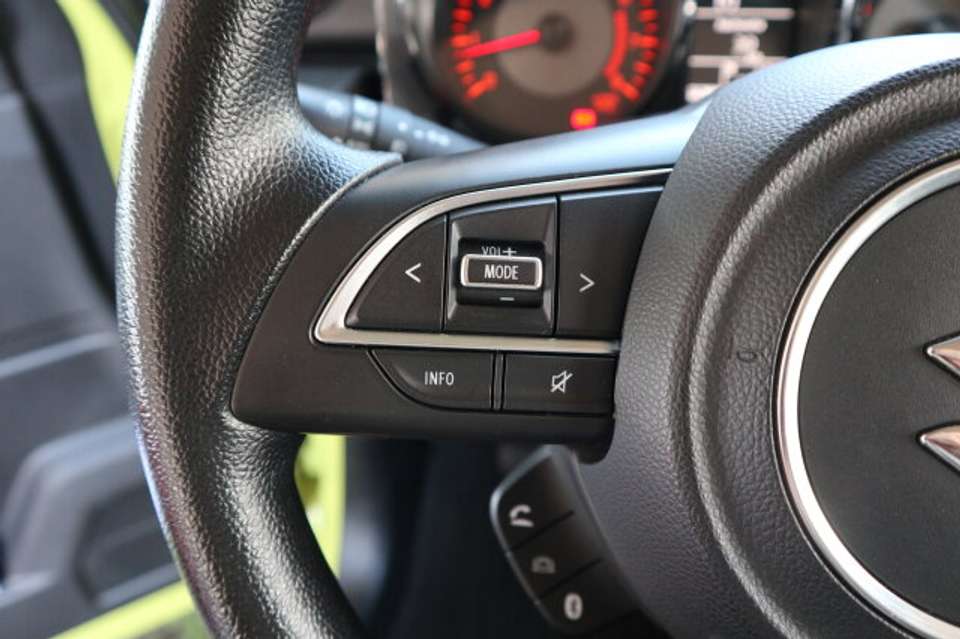 Suzuki Jimny - Imagem 12