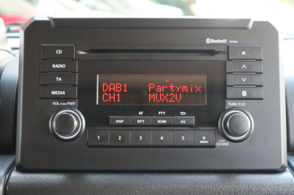 Suzuki Jimny - Imagem 15