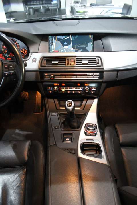 BMW 525 - Imagem 6