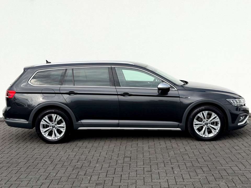 Volkswagen Passat - Imagem 4
