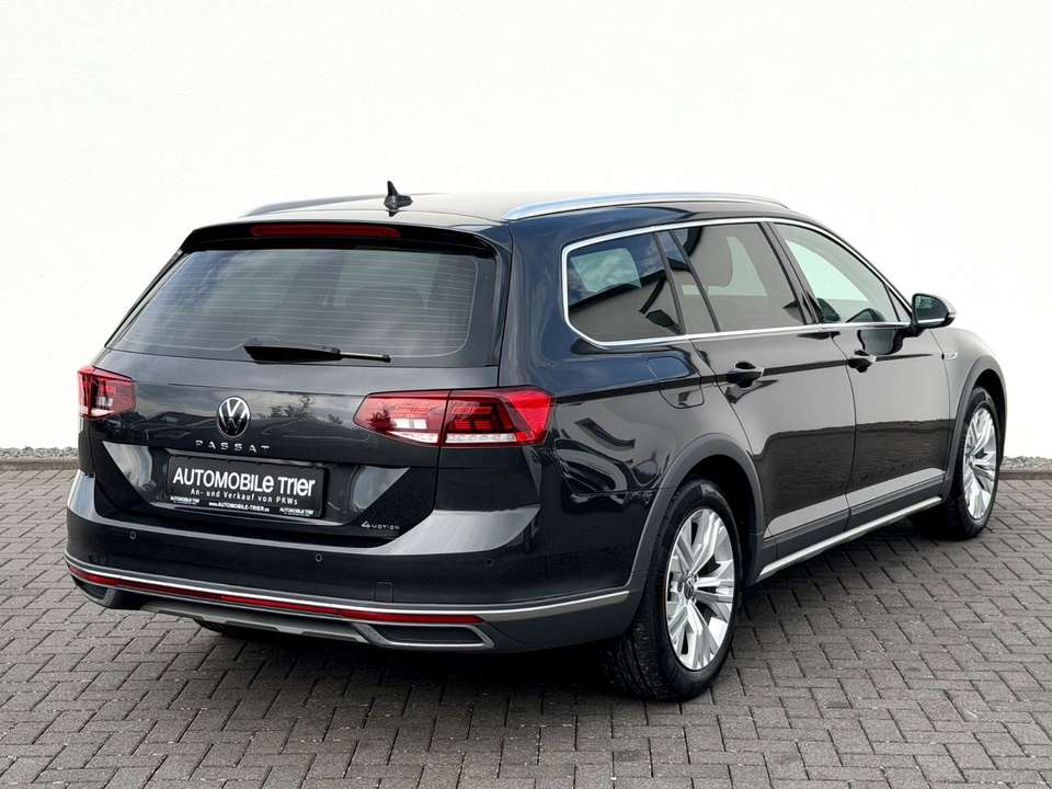 Volkswagen Passat - Imagem 5