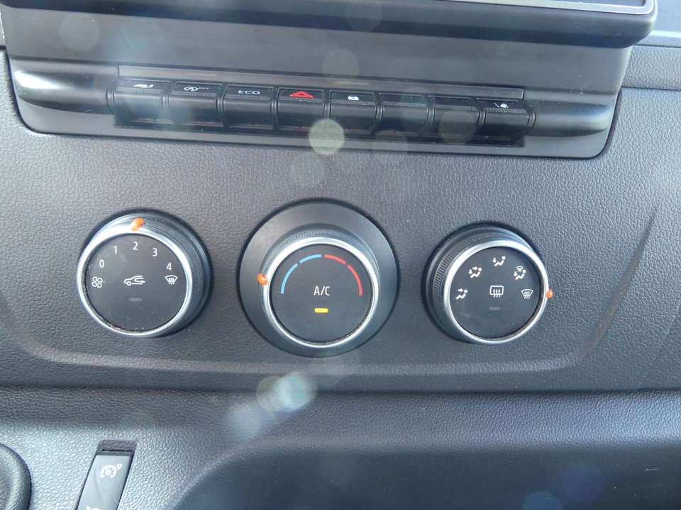 Renault Master - Imagem 9