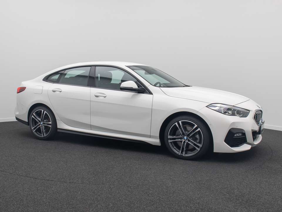 BMW 220 - Imagem 4