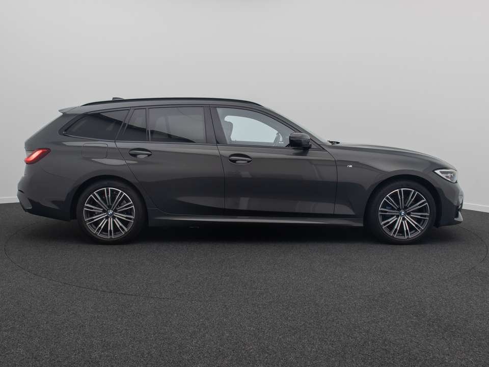 BMW 330 - Imagem 5