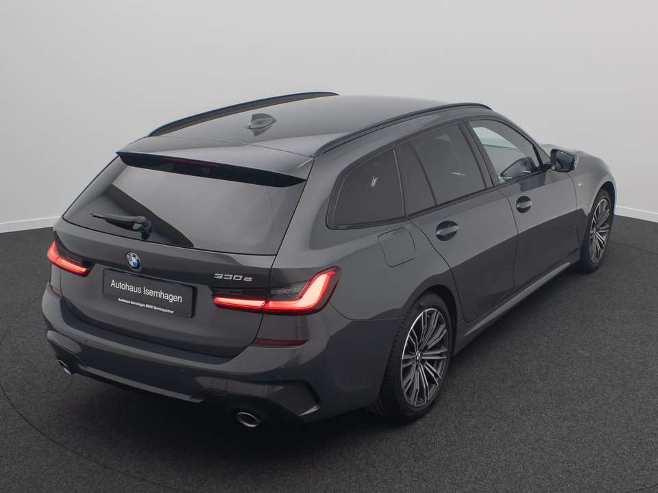 BMW 330 - Imagem 7