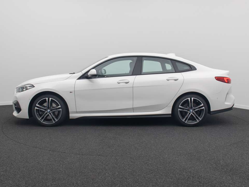BMW 220 - Imagem 11