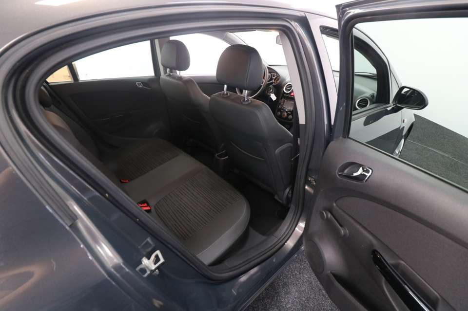 Opel Corsa - Imagem 8