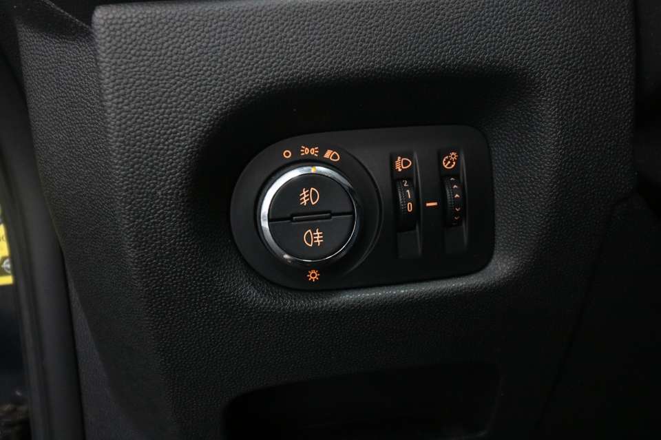 Opel Corsa - Imagem 18