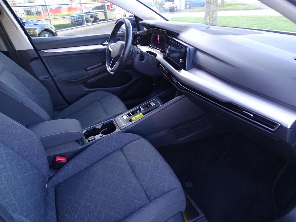 Volkswagen Golf - Imagem 18