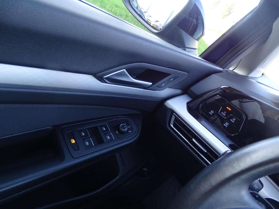 Volkswagen Golf - Imagem 19