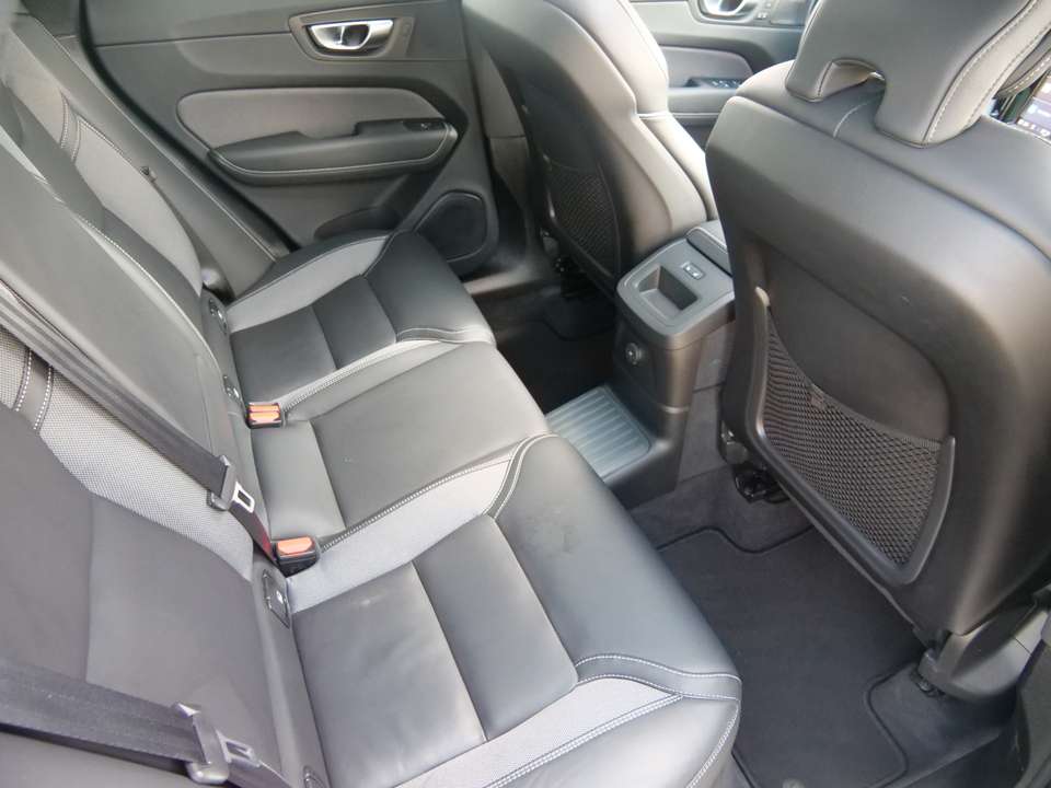 Volvo XC60 - Imagem 6