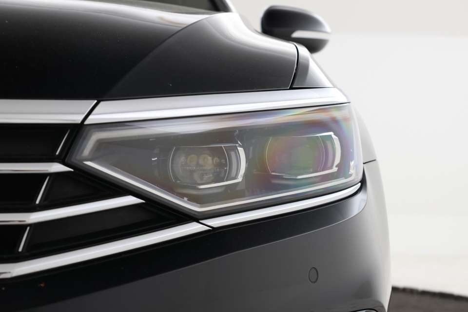 Volkswagen Passat Variant - Imagem 7