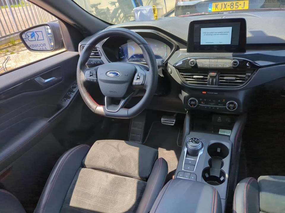 Ford Kuga - Imagem 5