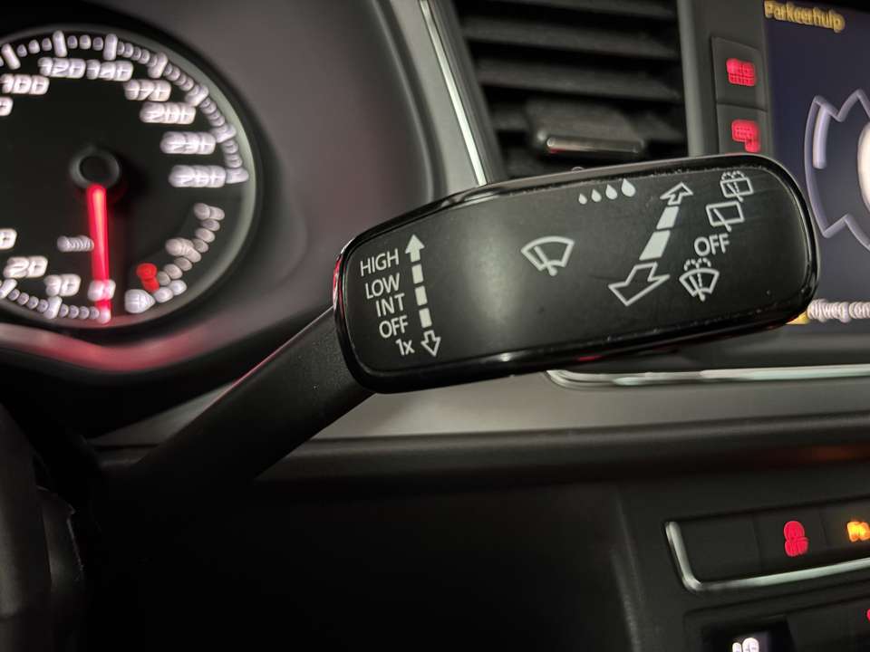 SEAT Leon - Imagem 20