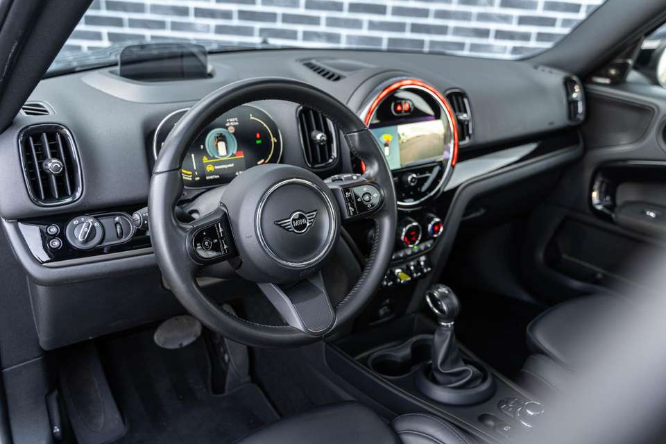 MINI Cooper SE Countryman - Imagem 4